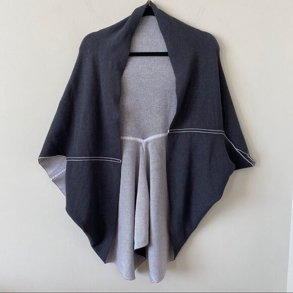 Lululemon Exaltation Wrap Black/White Stargaze Cardigan - Picture 8 of 12